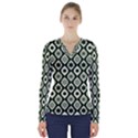 Green Ornate Christmas Pattern V-Neck Long Sleeve Top View1