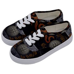 Awesome Tribal Dragon Made Of Metal Kids  Classic Low Top Sneakers