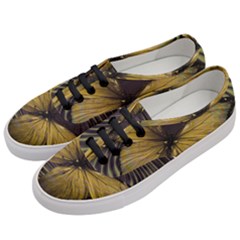 Butterfly Insect Wave Concentric Women s Classic Low Top Sneakers