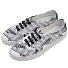 Animal Fish Ocean Sea Women s Classic Low Top Sneakers