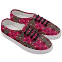 Christmas Colors Wrapping Paper Design Women s Classic Low Top Sneakers View3