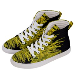 Golden Rod Gold Diamond Men s Hi-top Skate Sneakers by BangZart