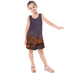 Italy Cabin Stars Milky Way Night Kids  Sleeveless Dress by BangZart