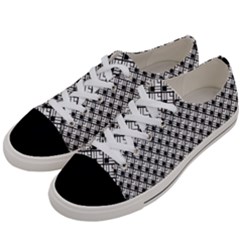 Geometric Scales Pattern Women s Low Top Canvas Sneakers