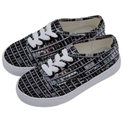 Skyscraper Glass Facade Offices Kids  Classic Low Top Sneakers by BangZart