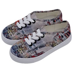 Venice Small Town Watercolor Kids  Classic Low Top Sneakers