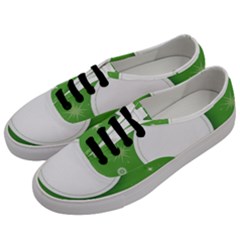 Christmas Bauble Ball Men s Classic Low Top Sneakers by BangZart