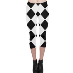 Grid Domino Bank And Black Capri Leggings 