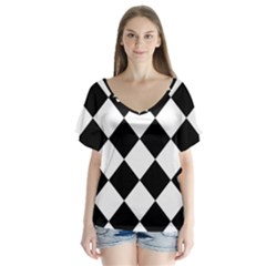 Grid Domino Bank And Black V-Neck Flutter Sleeve Top