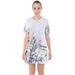 Snow Winter Cold Landscape Fence Sixties Short Sleeve Mini Dress