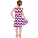 Zig Zag Pattern Kids  Short Sleeve Dress View2