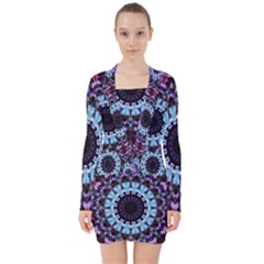 Kaleidoscope Shape Abstract Design V-neck Bodycon Long Sleeve Dress