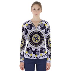 Mandala Geometric Design Pattern V-neck Long Sleeve Top