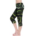 Abstract Dark Blur Texture Capri Leggings  View3