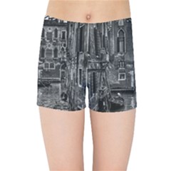 Venice Italy Gondola Boat Canal Kids Sports Shorts