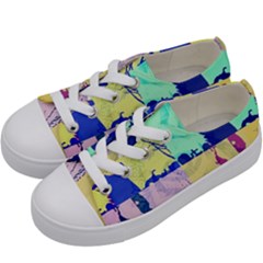 Girlfriend  respect Her   Kids  Low Top Canvas Sneakers