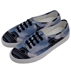 Eiffel Tower France Landmark Men s Classic Low Top Sneakers