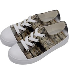 Castle Ruin Attack Destruction Kids  Low Top Canvas Sneakers