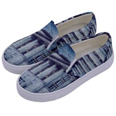 Storm Rain Lightning Weather Kids  Canvas Slip Ons