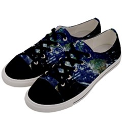 Earth Internet Globalisation Men s Low Top Canvas Sneakers by Celenk