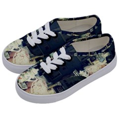 Abandonded Dollhouse Kids  Classic Low Top Sneakers