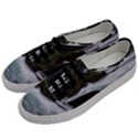 Sightseeing at Niagara Falls Men s Classic Low Top Sneakers View2