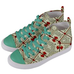 Short Story Women s Mid-top Canvas Sneakers