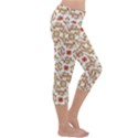 Colorful Modern Pattern Capri Yoga Leggings View3