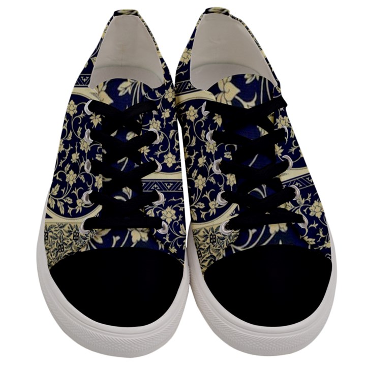 Background Vintage Japanese Men s Low Top Canvas Sneakers