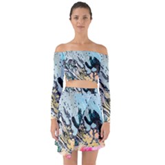 Abstract Structure Background Wax Off Shoulder Top With Skirt Set