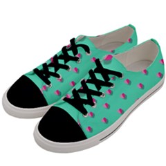 Love Heart Set Seamless Pattern Men s Low Top Canvas Sneakers by Nexatart