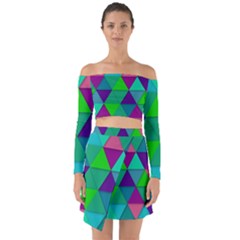 Background Geometric Triangle Off Shoulder Top With Skirt Set