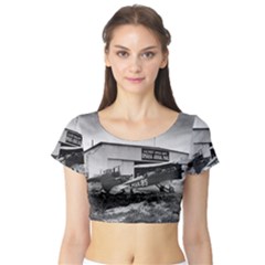 Omaha Airfield Airplain Hangar Short Sleeve Crop Top