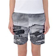 Omaha Airfield Airplain Hangar Women s Basketball Shorts