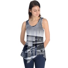 Omaha Airfield Airplain Hangar Sleeveless Tunic