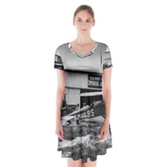 Omaha Airfield Airplain Hangar Short Sleeve V-neck Flare Dress