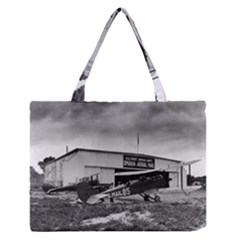 Omaha Airfield Airplain Hangar Zipper Medium Tote Bag