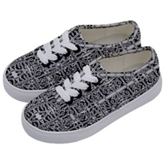 Dark Oriental Ornate Pattern Kids  Classic Low Top Sneakers by dflcprints