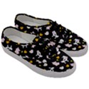 The Farm Pattern Men s Classic Low Top Sneakers View3