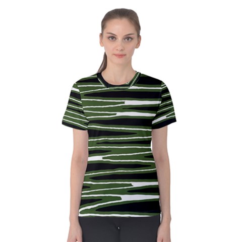 Sketched Wavy Stripes Pattern Women s Cotton Tee by dflcprints