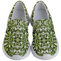 Stylized Nature Print Pattern Kid s Lightweight Slip Ons by dflcprints