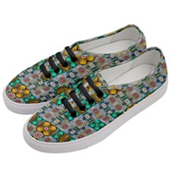 Rainbow Flowers And Decorative Peace Women s Classic Low Top Sneakers