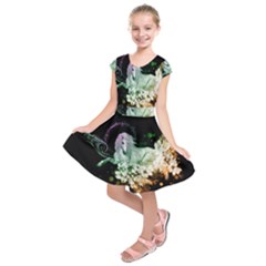 Wonderful Unicorn With Flowers Kids  Short Sleeve Dress by FantasyWorld7