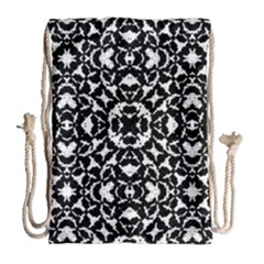 Black And White Geometric Pattern Drawstring Bag (large) by dflcprints