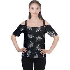 Rabbit pattern Cutout Shoulder Tee