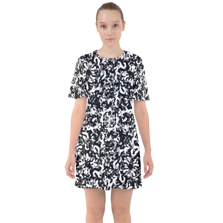 Black And White Abstract Texture Sixties Short Sleeve Mini Dress