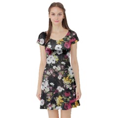 Floral Short Sleeve Skater Dress by CasaDiModa