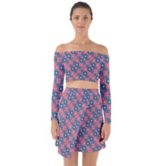 Squares And Circles Motif Geometric Pattern Off Shoulder Top With Skirt Set