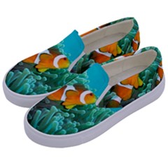 Clownfish 3 Kids  Canvas Slip Ons by trendistuff