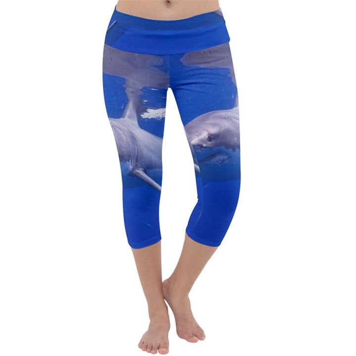 GREAT WHITE SHARK 4 Capri Yoga Leggings